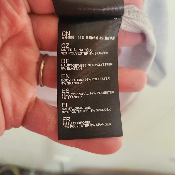 Kuhl Allegro Gray Split Neck Short Sleeve Activewear Top Size Small - Picture 12 of 16